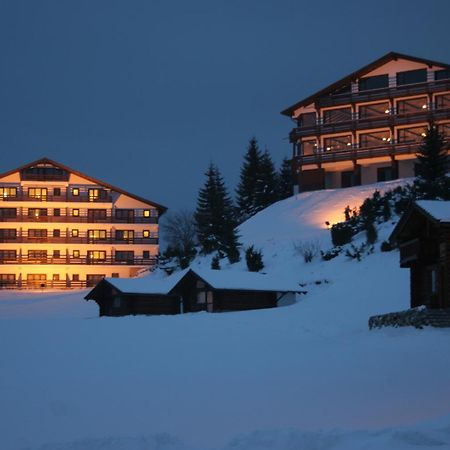 Cheile Gradistei Fundata Resort Exterior photo