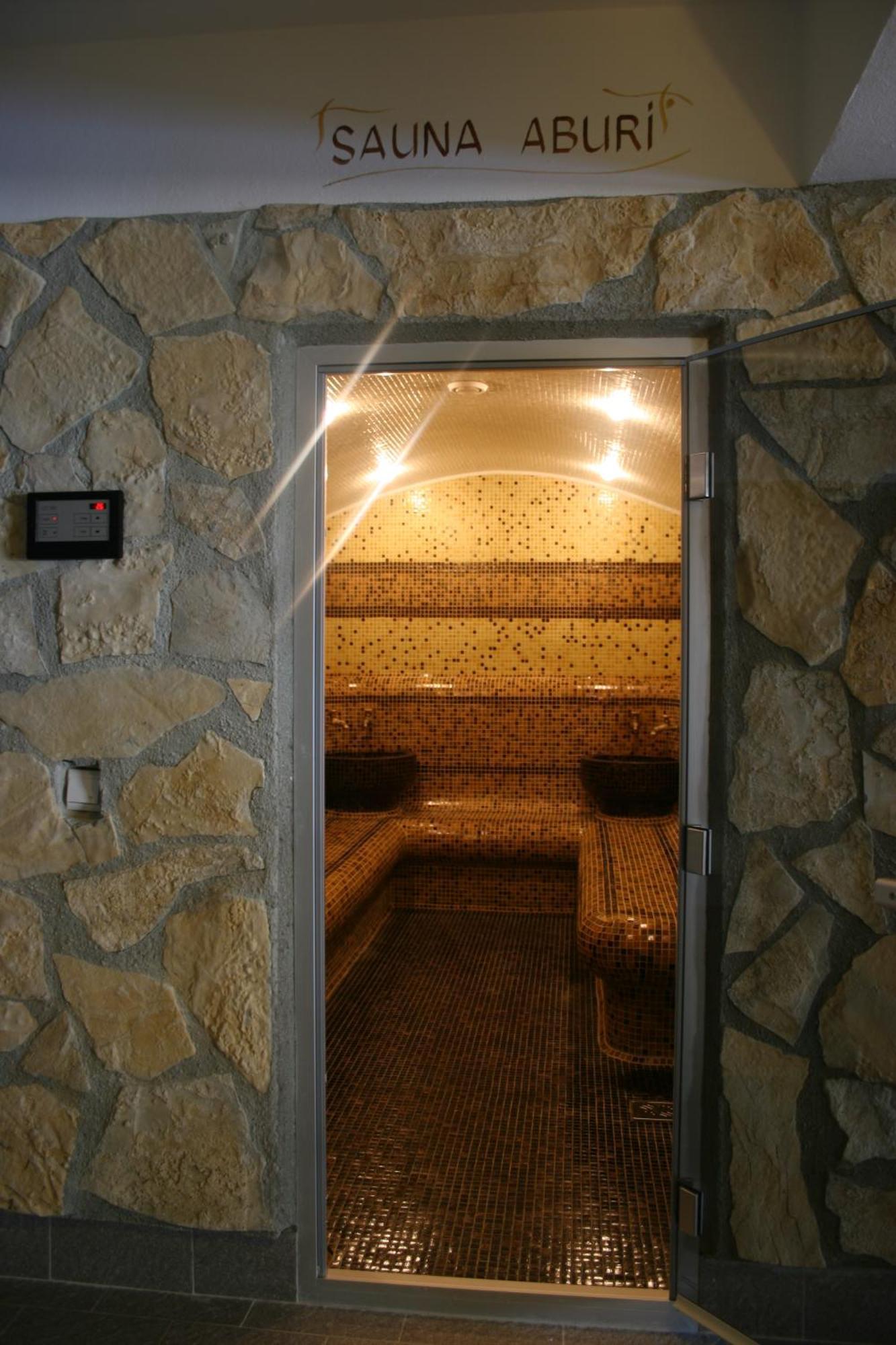 Cheile Gradistei Fundata Resort Exterior photo